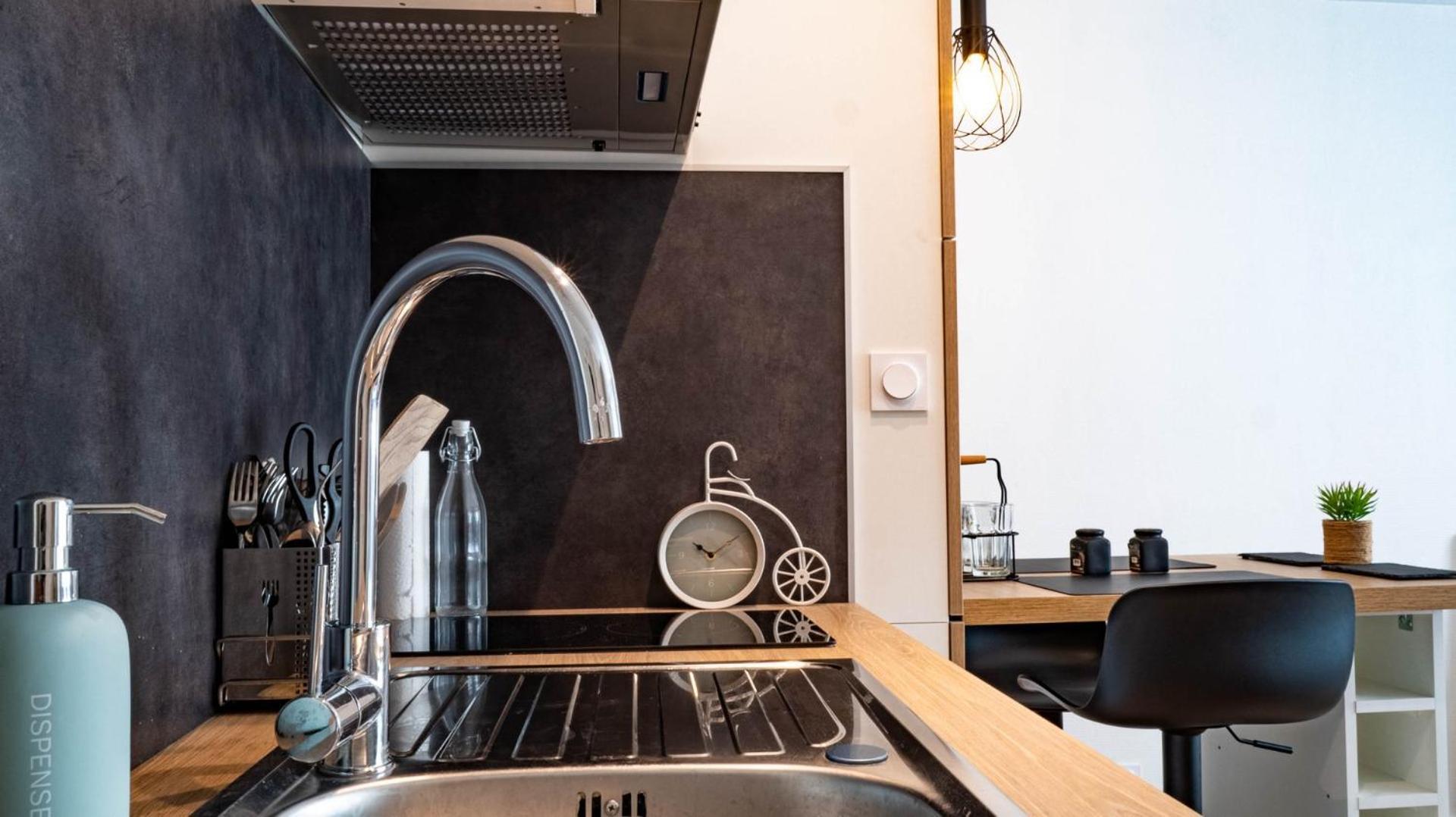 Le Petit Hotel - Superbe Studio Entierement Neuf Poitiers Zewnętrze zdjęcie